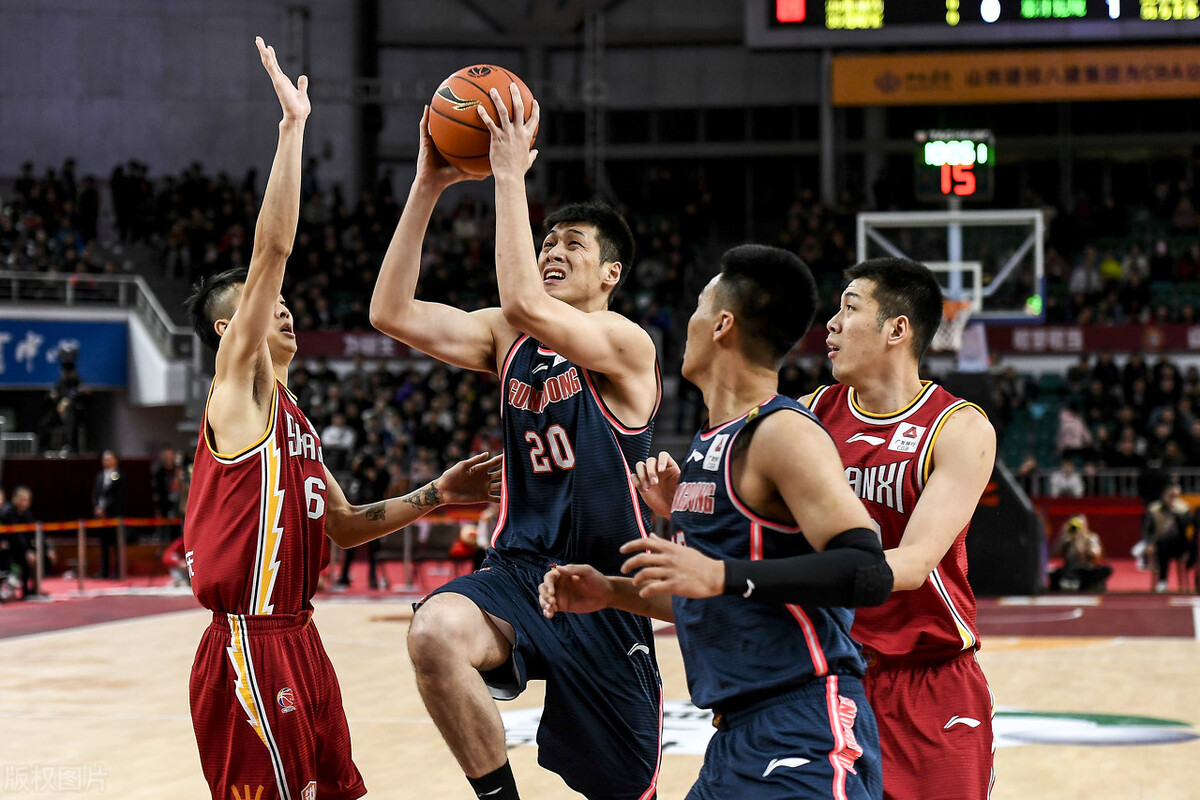 爱游戏-包含阿扎伦卡在FPX比赛中爆冷集结日阿斯顿维拉伤情更新，山东泰山更衣室发声备战CBA季后赛看傻球迷的词条