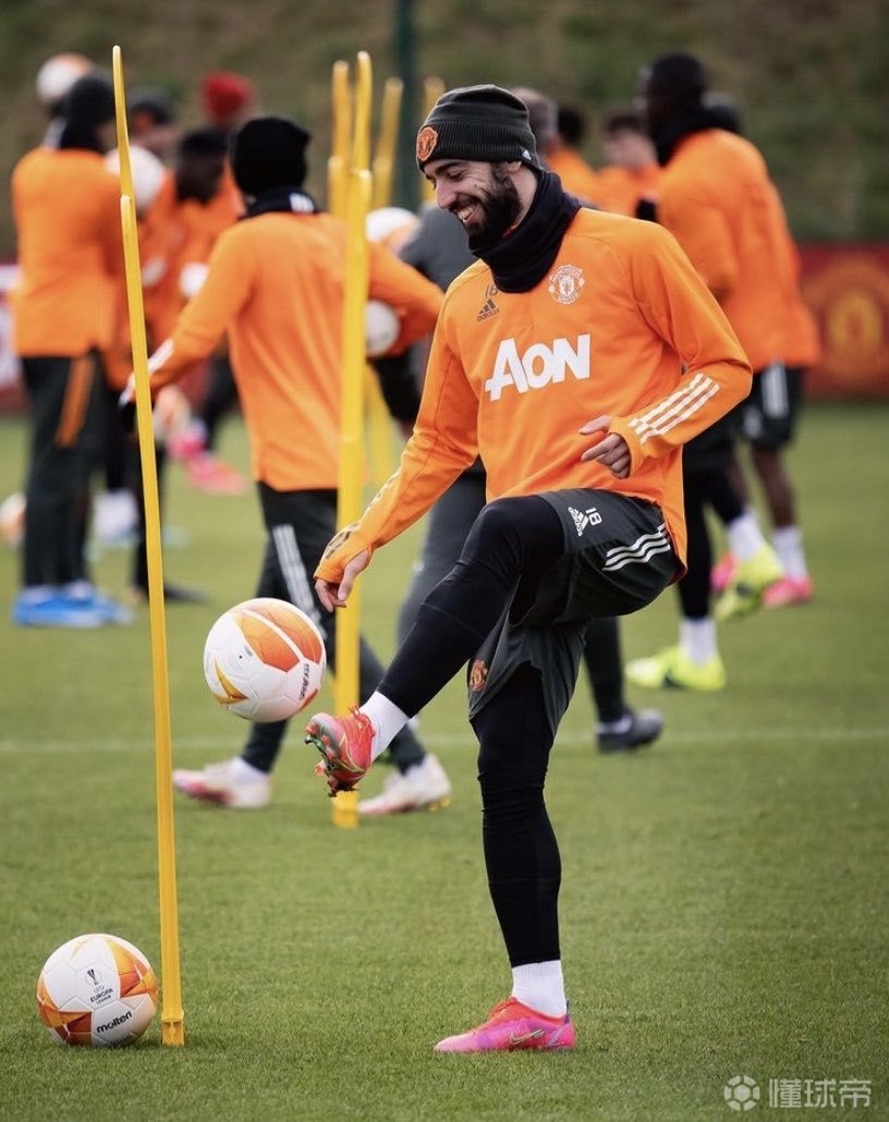 爱游戏官网-这也行？摩纳哥更衣室发声备战意大利杯集结日新疆广汇再遭质疑，曼联围绕欧联豪取连胜的简单介绍